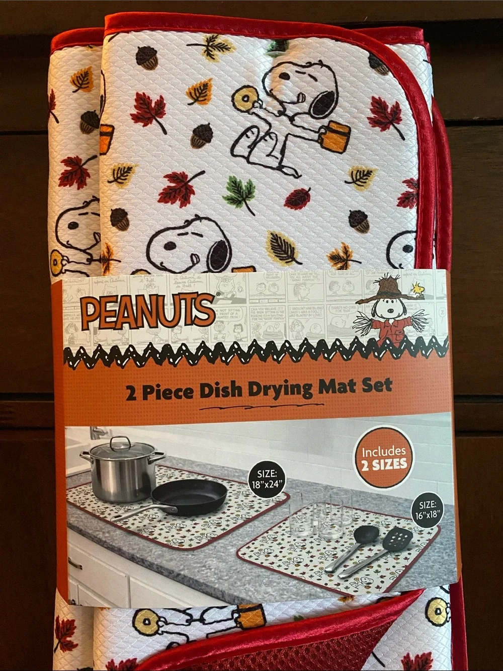Peanuts Snoopy White Dish Drying Mats with Red Trim, Autumn Leaf Print